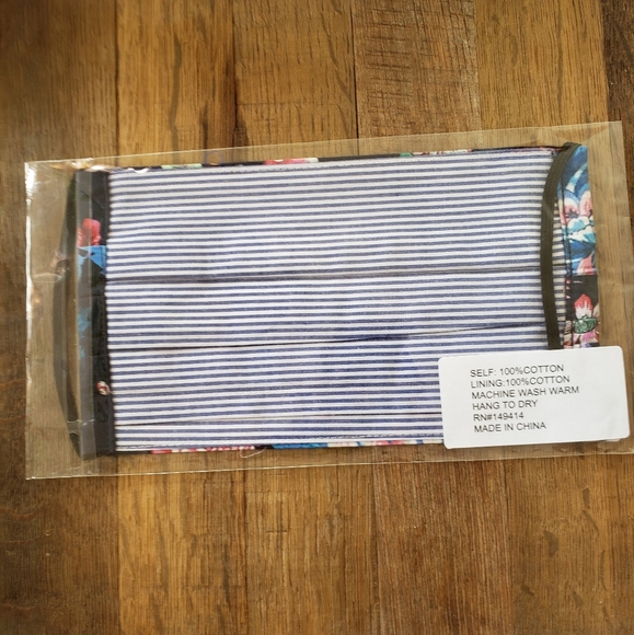 Johnny Was Floral Cotton Face Mask - Picture 5 of 8